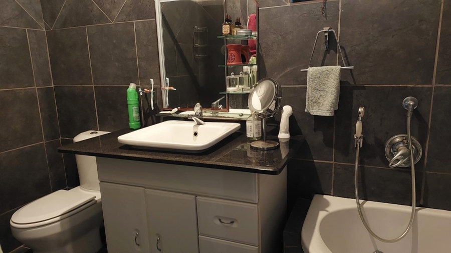 3 Bedroom Property for Sale in Gonubie North Eastern Cape